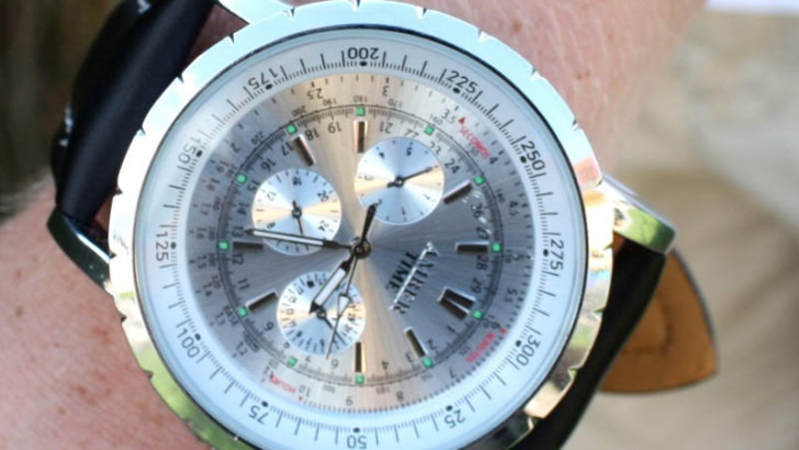 Die Armbanduhr – Die Handtasche des Mannes